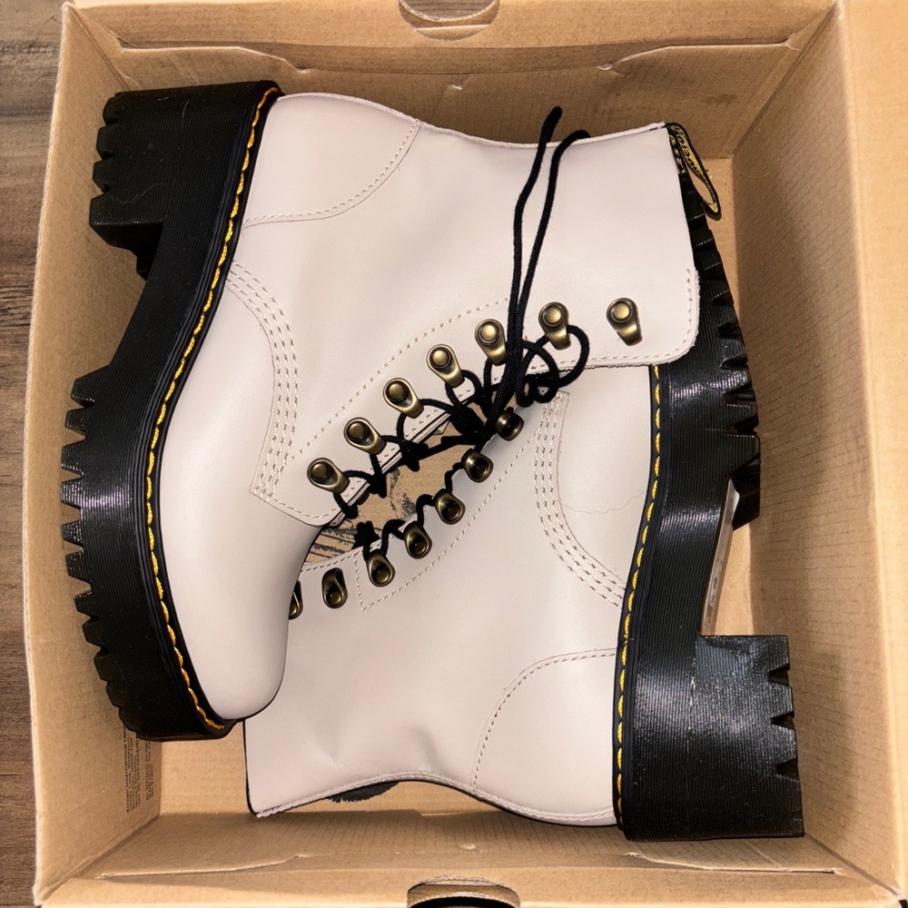 Dr. Martens Leona Platform Boots In Vintage Taupe